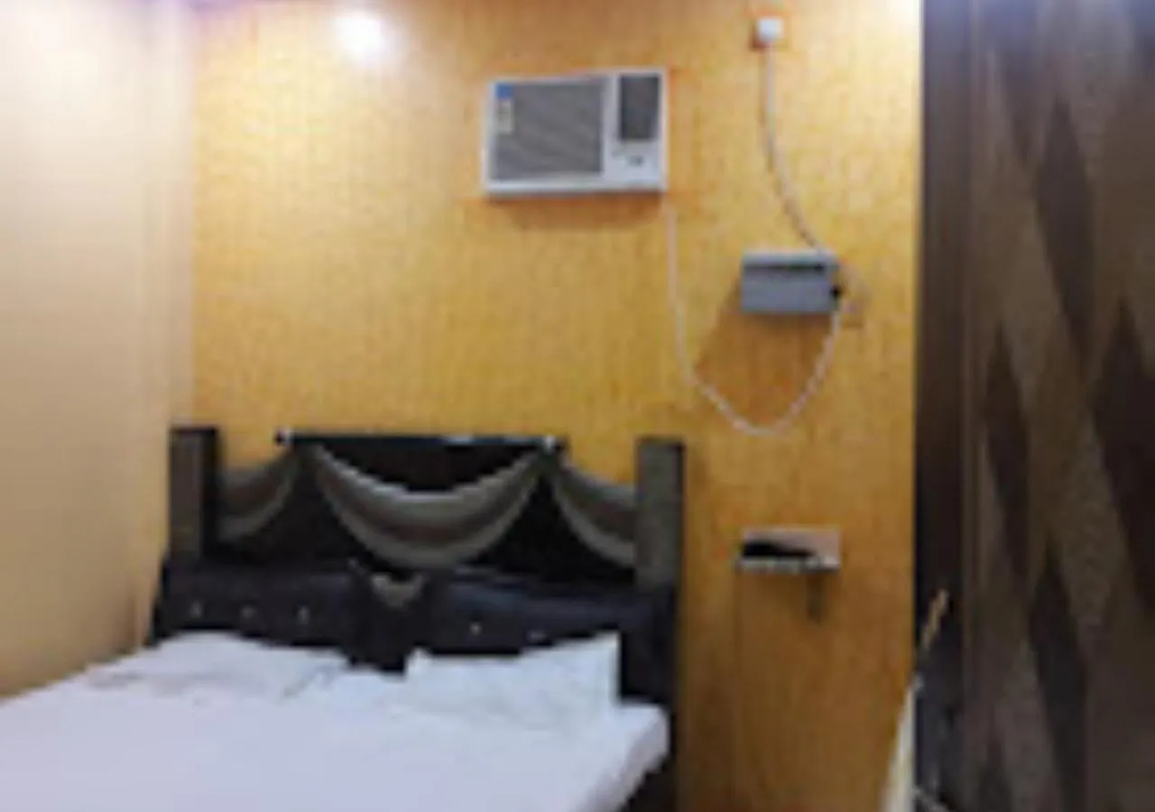 Hotel Jaslok Varanasi